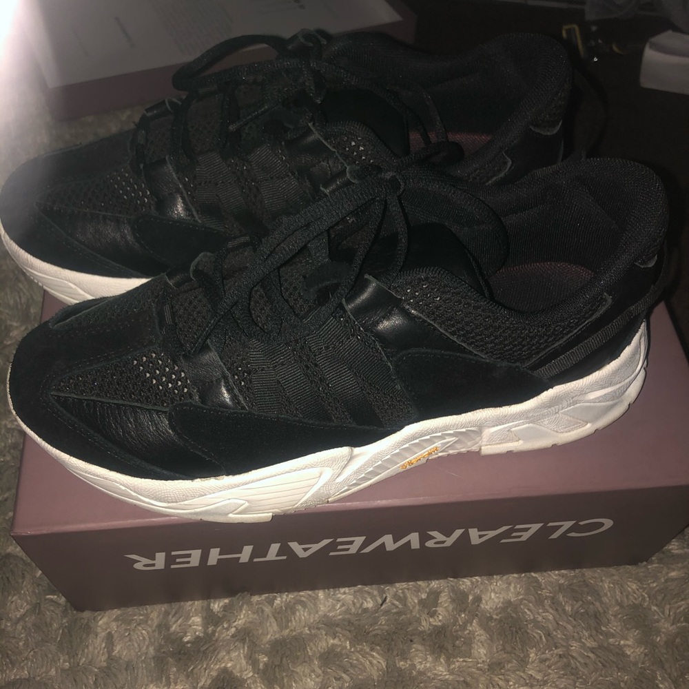 Clearweather high end skate shoes